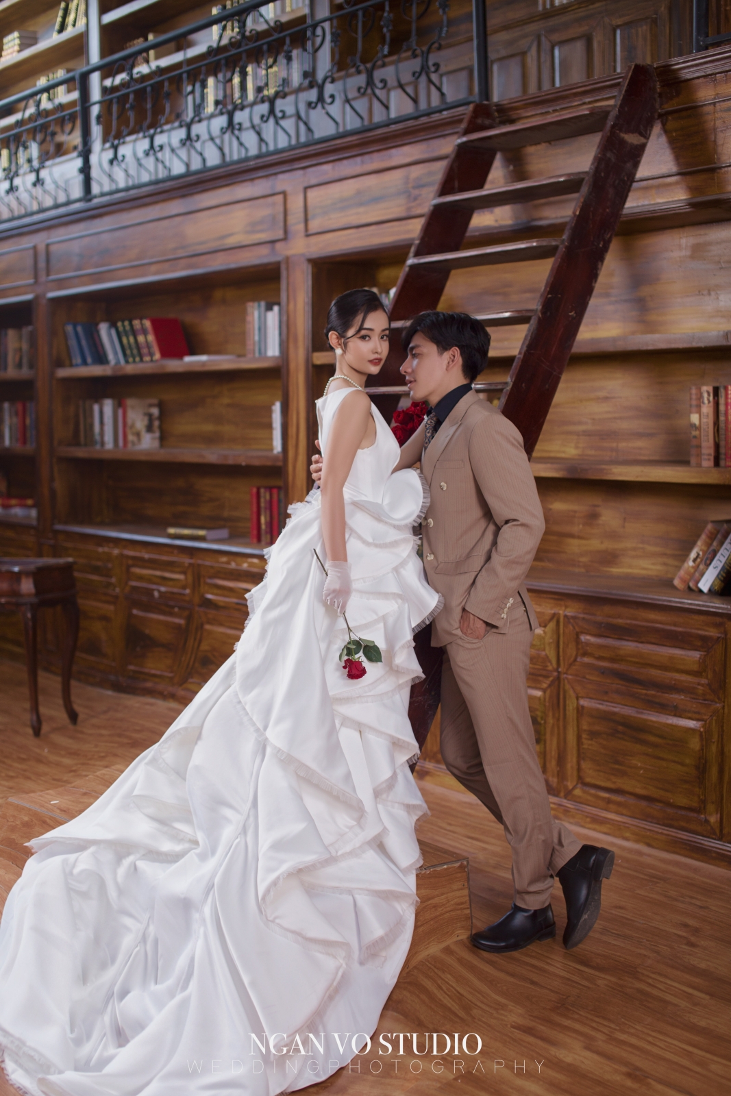 Ảnh cưới phim trường Alibaba - Váy cổ điển