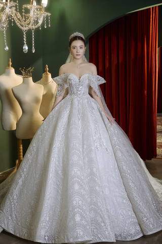 WEDDING DRESS 05